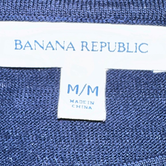 Ladies Banana Republic Long Sleeve T - Picture 4 of 9
